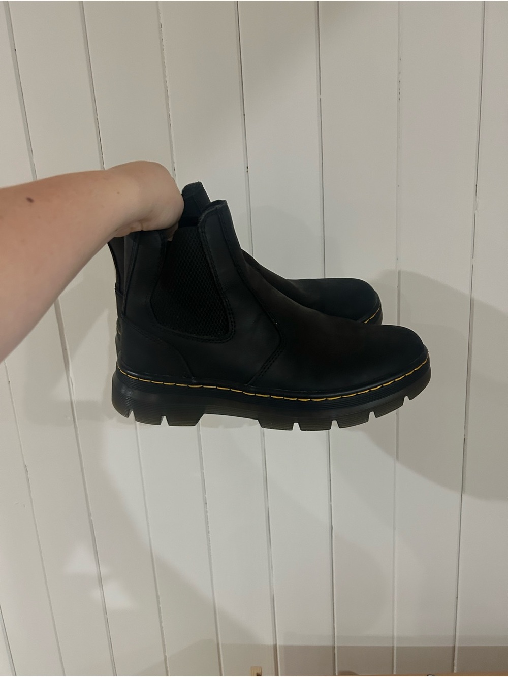 Dr. Martens Embury Black Chelsea Boots Women’s 8 Men’s 7